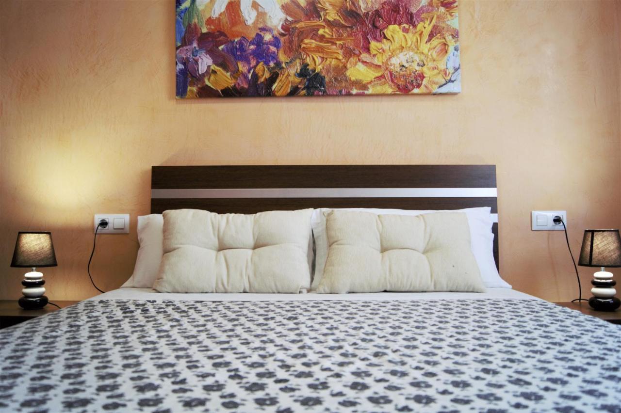 Amplio Piso 8 Mts Mezquita - Wifi - A/C - Parking Cordoba Dış mekan fotoğraf