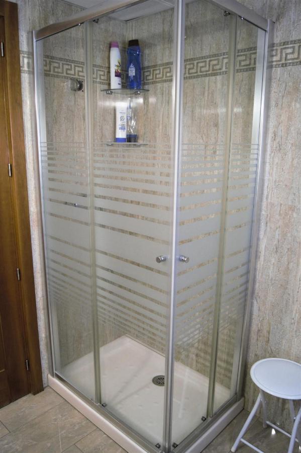 Amplio Piso 8 Mts Mezquita - Wifi - A/C - Parking Cordoba Dış mekan fotoğraf
