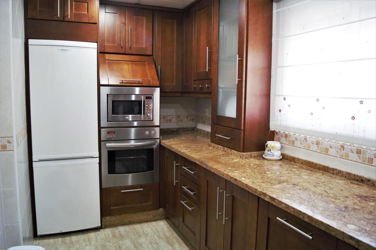 Amplio Piso 8 Mts Mezquita - Wifi - A/C - Parking Cordoba Dış mekan fotoğraf